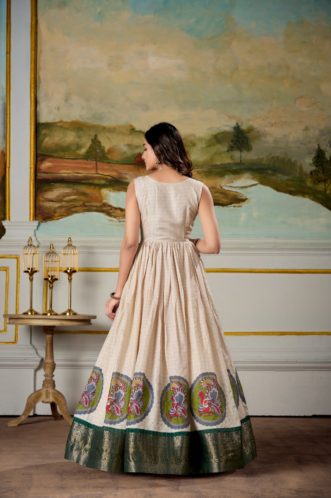 Trending Dola silk gowns with koti