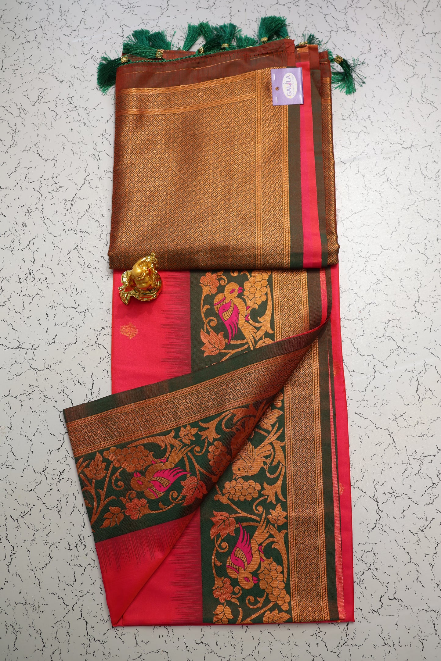 Traditional saree with parrot border Rani pink saree with green pallu