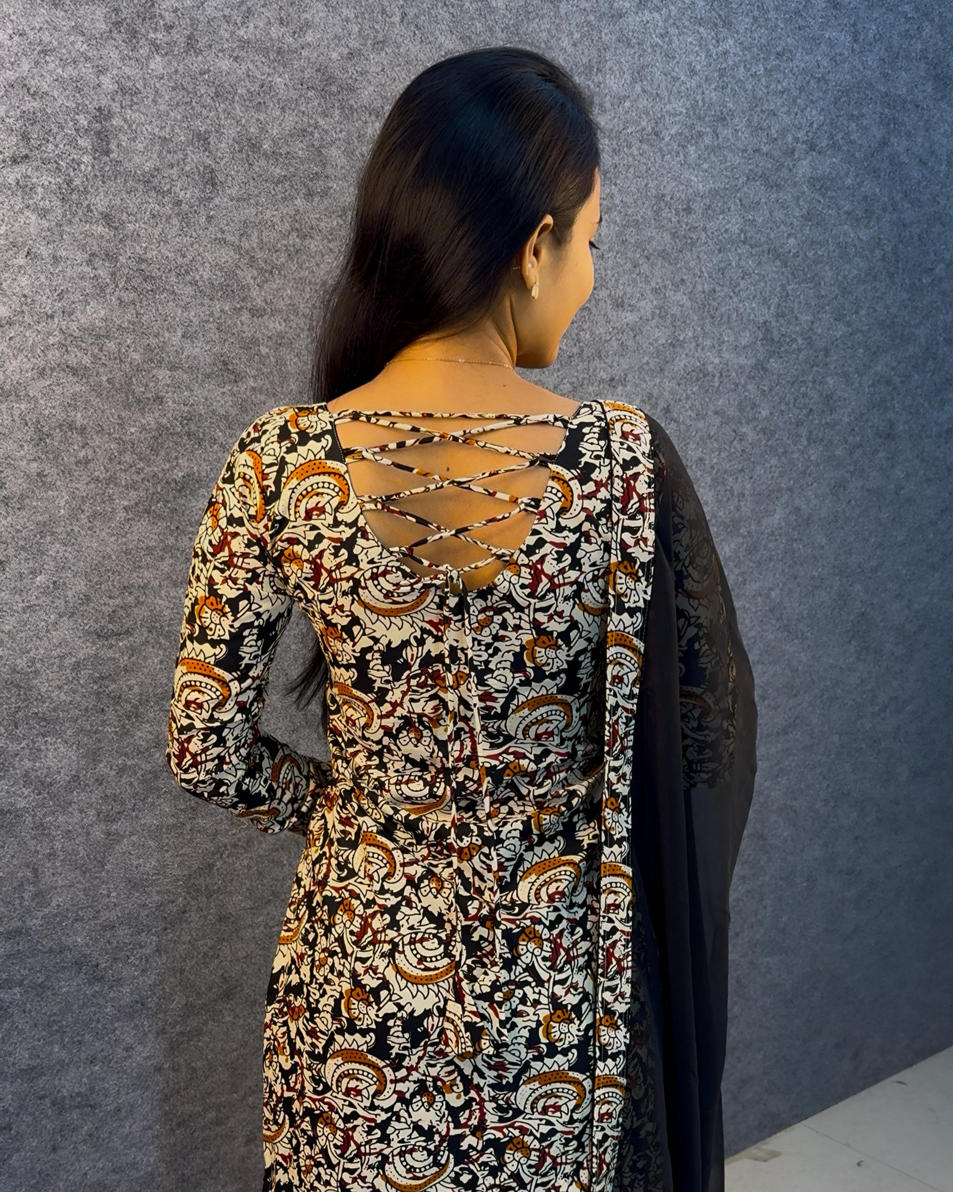 Office / College wear Black_ Kalamkari_  kurti with dupatta