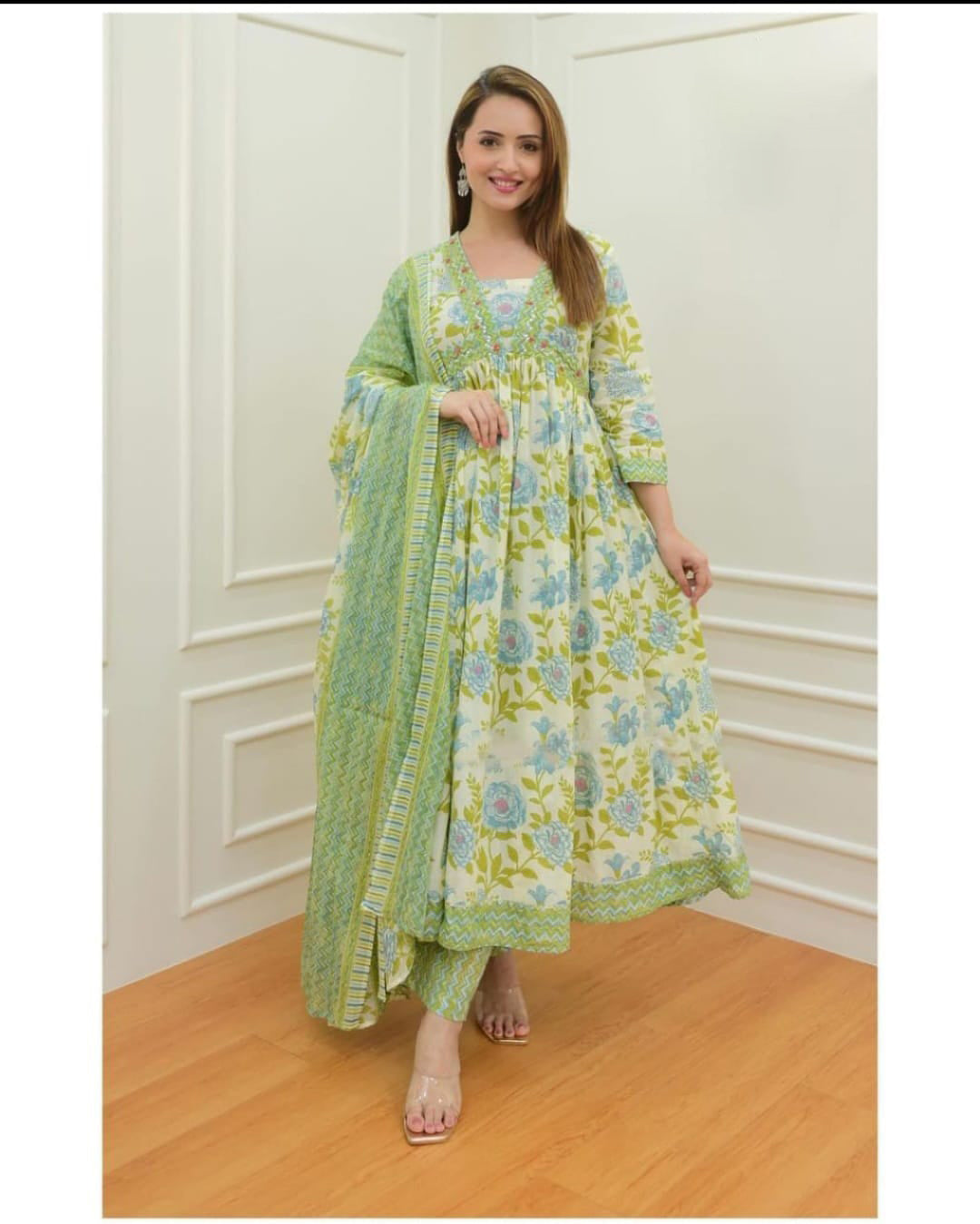 Office and college wear Muslin cotton Aliya cut green Kurta set