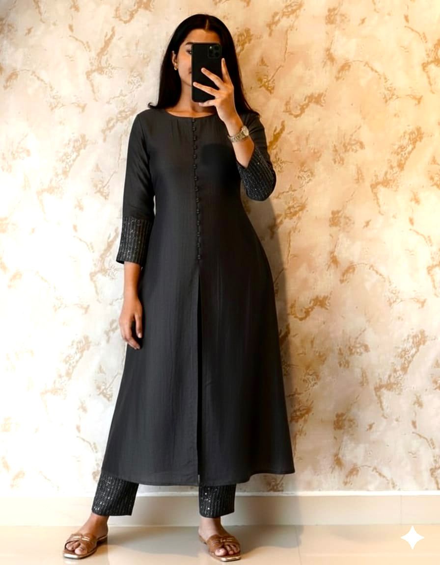 Premium blooming Vichitra silk A-Line Black color set