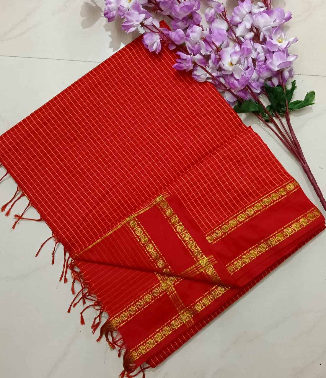 Trending Premium checked kalyani cotton Retta petta border saree
