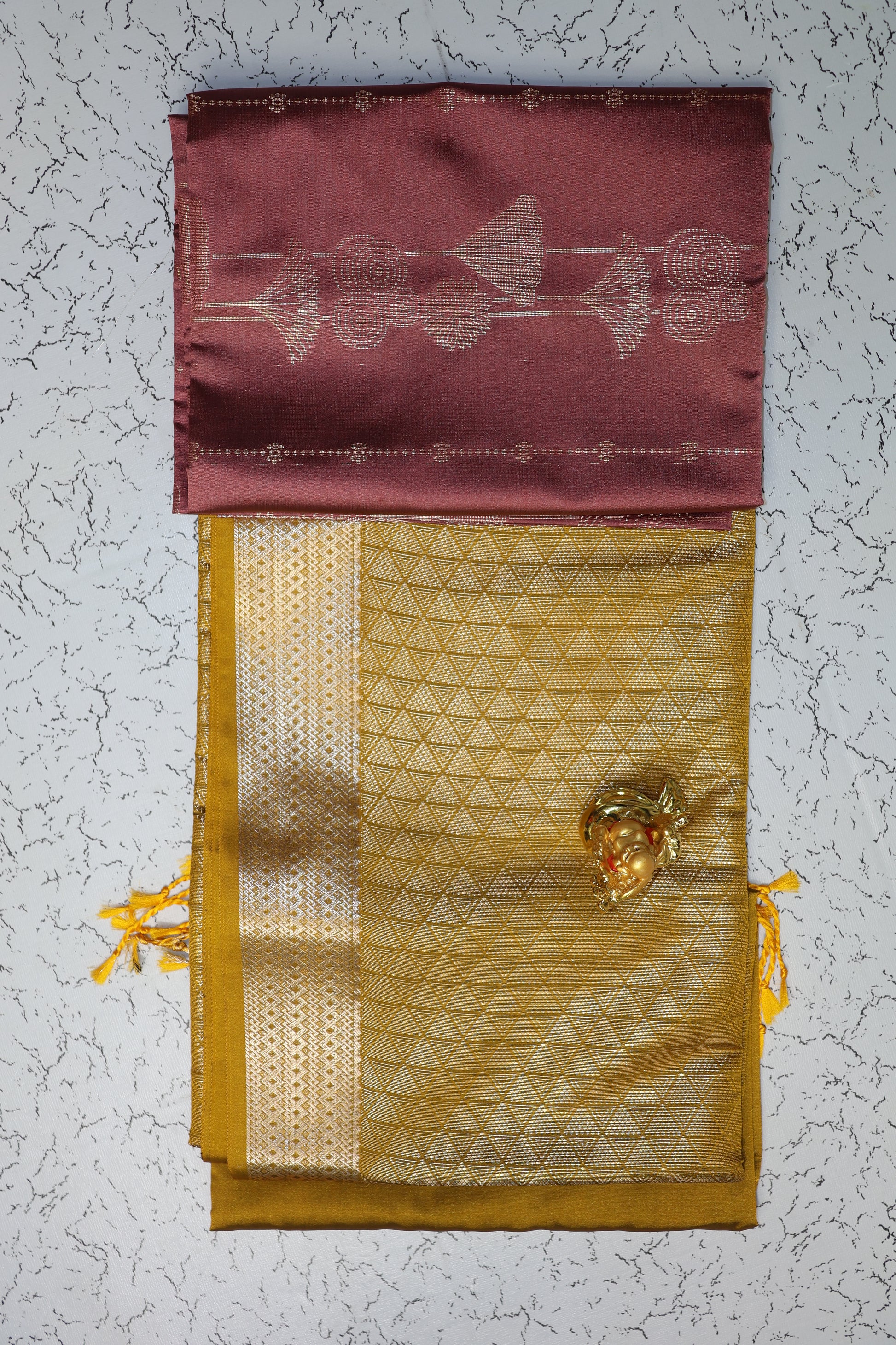 Wedding and Festive Wear Pastel Brown luxury silk saree with Mehndi green pallu