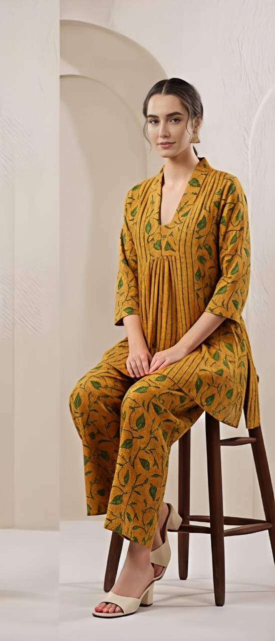 Office / College wear Cotton Short top with Pant